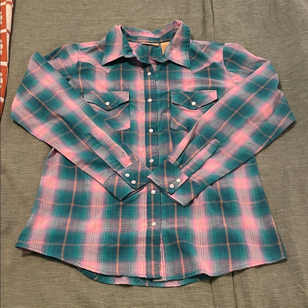 Wrangler Button Down Shirt